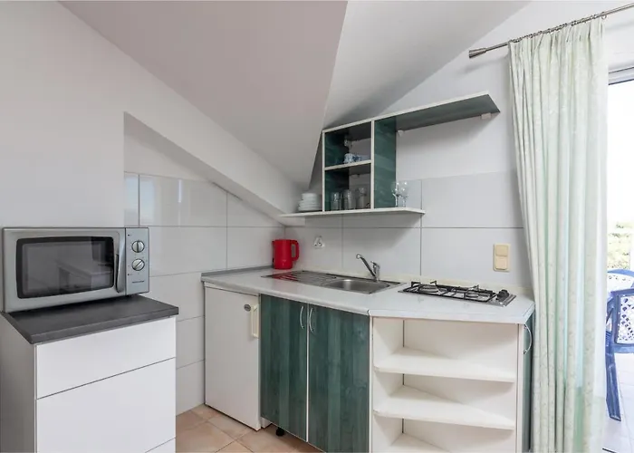 With Wifi - 9702 Apartment Rovinj