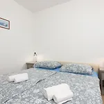 Lejlighed With Wifi - 9702 *