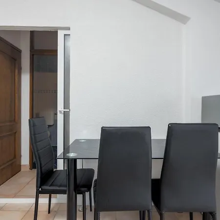 Apartment With Wifi - 9702 *